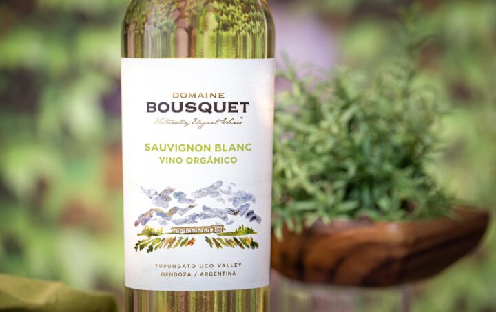 Bousquet Sauvignon Blanc Orgánico 2024, para brindar en San Valentín