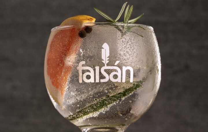 Nuevo Gin Artesanal irrumpe en el negocio de bebidas destiladas