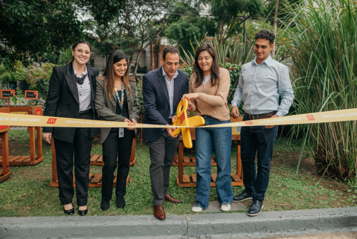 Arcos Dorados inaugura su primera huerta sostenible en Argentina