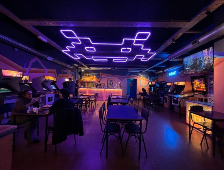 Juntada solidaria de Magic en Bar El Destello