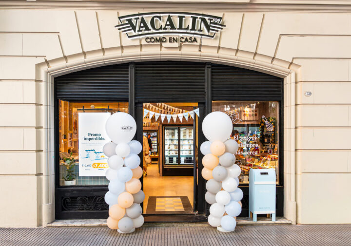 “Vacalin Como en Casa” inauguró una nueva tienda en Recoleta. 