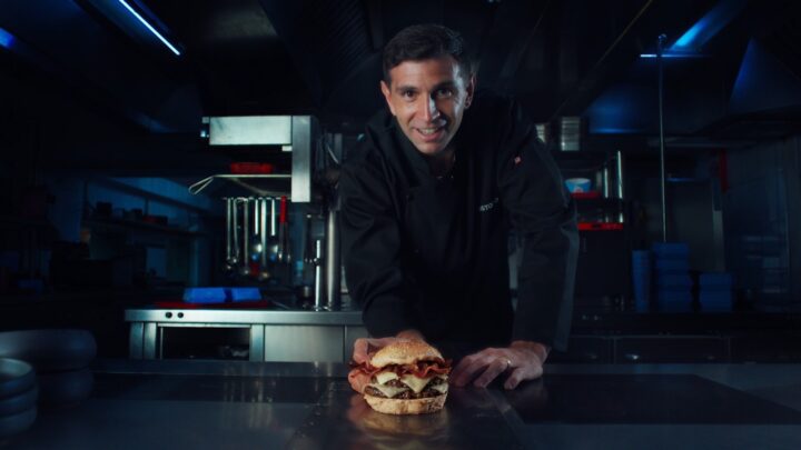 Mostaza lanza “la cuarta», dos hamburguesas gourmet con ingredientes nuevos