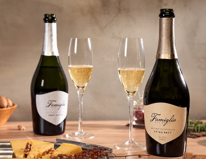 Día del espumante: dos etiquetas de Bodegas Bianchi para llevar el brindis a la mesa